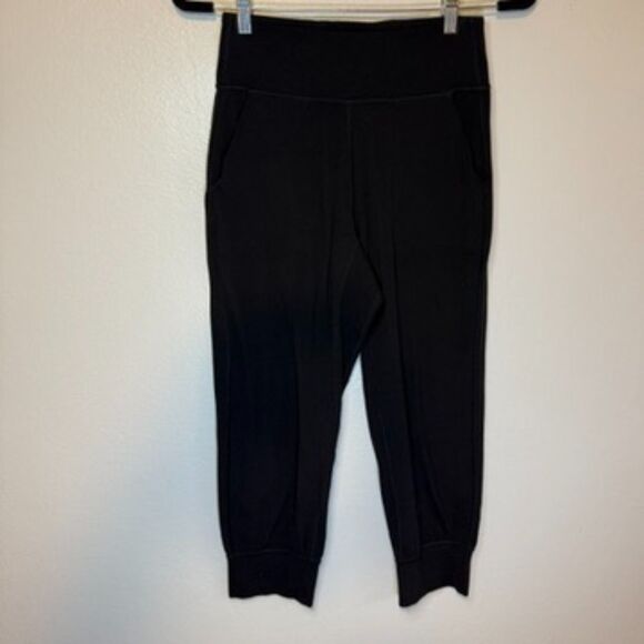 Lululemon Align High-Rise Cropped Jogger Black Size 6 - Picture 2 of 11
